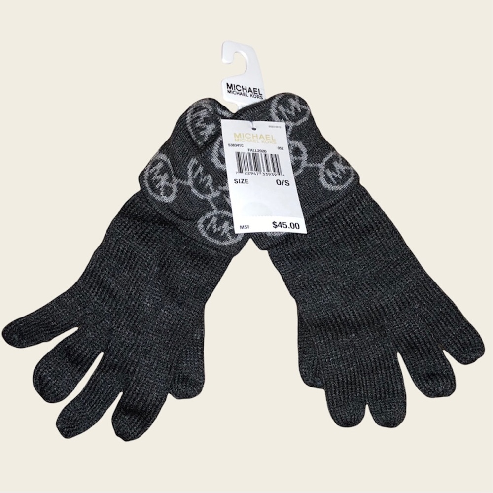 Michael Kors — Logo Gloves